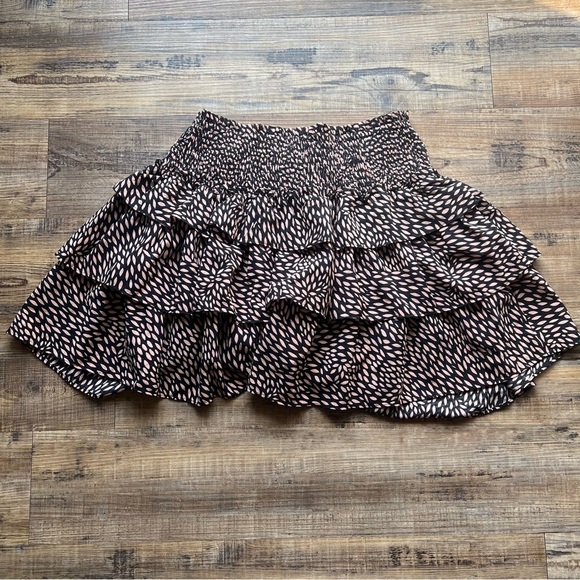 Who What Wear Womens Black & Pink Tiered Mini Skirt Size Large NWT - Picture 6 of 6